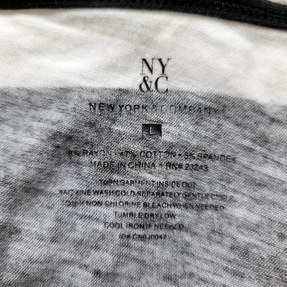 New York & Co black/white striped tank, size Large - Picture 6 of 7
